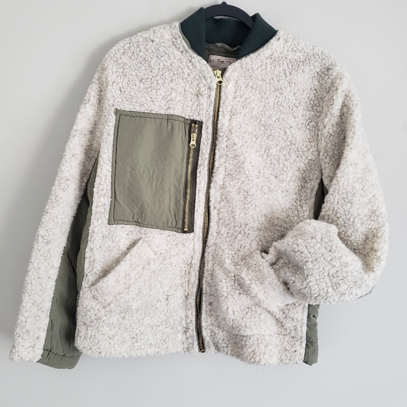 We the Free People Rivington Green Sherpa Teddy Zip Jacket sz XS - Picture 2 of 8